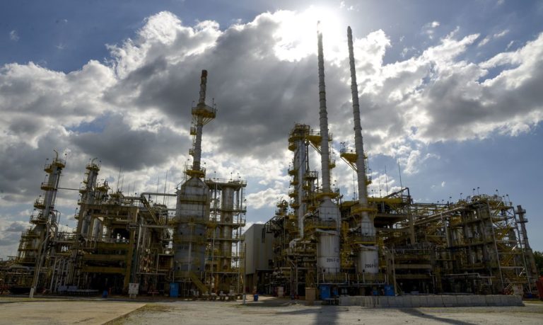 Petrobras anuncia novo aumento da gasolina e do diesel