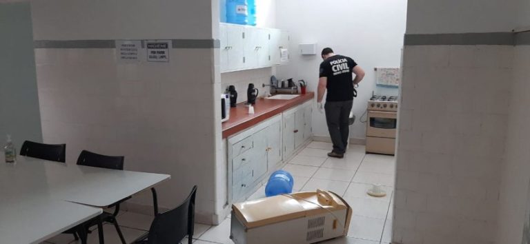 Departamento de Projetos é alvo de vândalos na área central