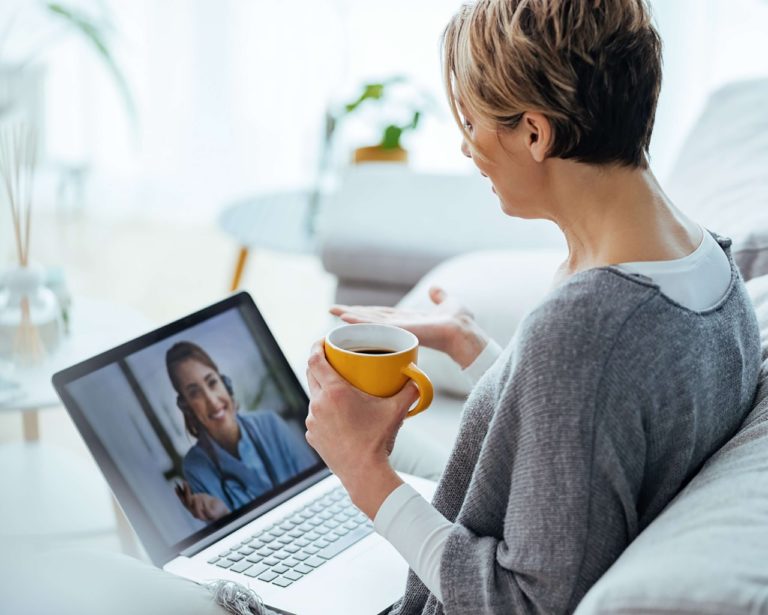 Unimed Poços alcança excelentes resultados com telemonitoramento da Covid-19