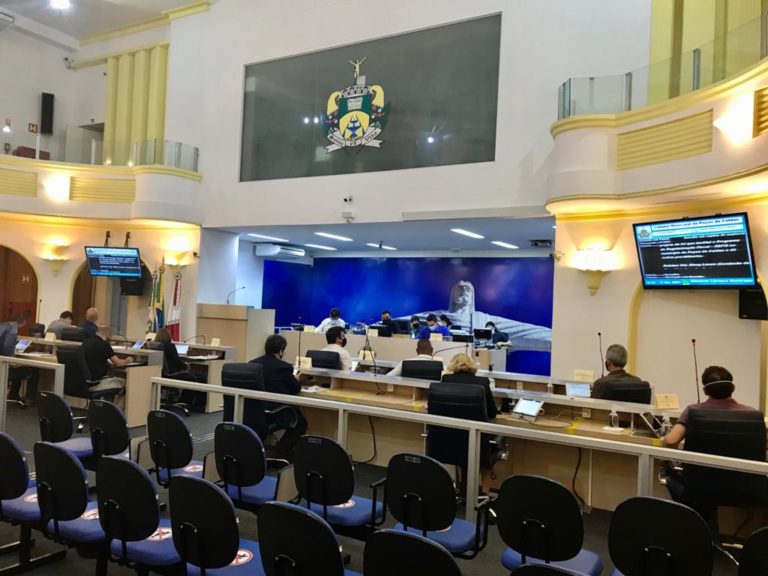 Câmara aprova desconto para pagamento do IPTU e criação do REFIS