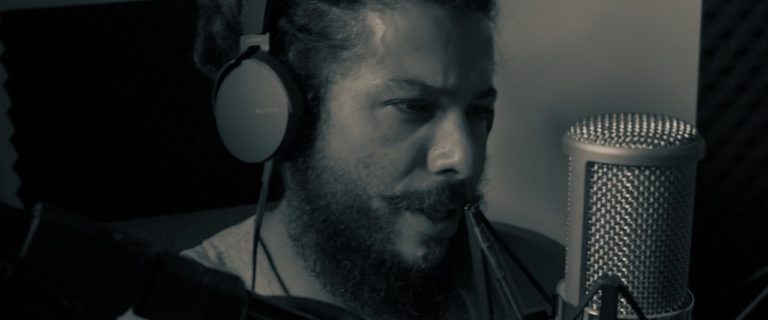 Músico Iúna estreia pocket show “Abrindo Caminhos” nesta terça