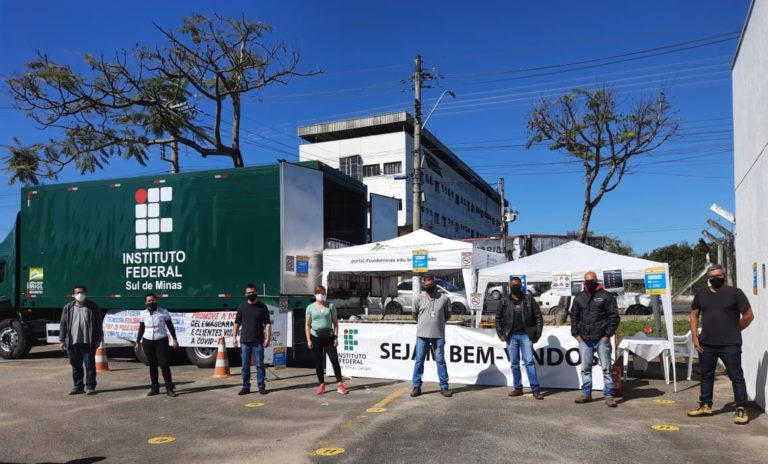 IFSuldeminas distribui álcool 70 por cento na feira livre este sábado
