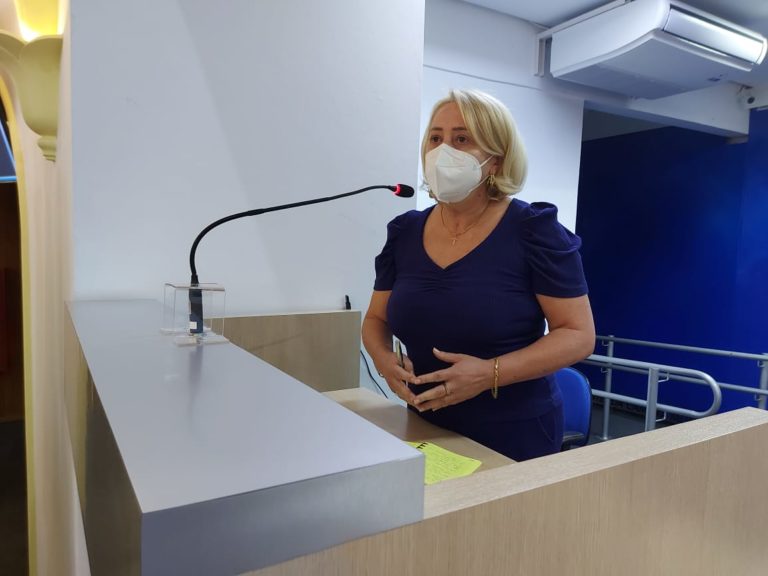 Câmara discute implantação do Banco de Leite Materno em Poços