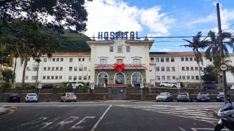 Escadarias da Santa Casa em espetáculo gratuito de Natal neste sábado