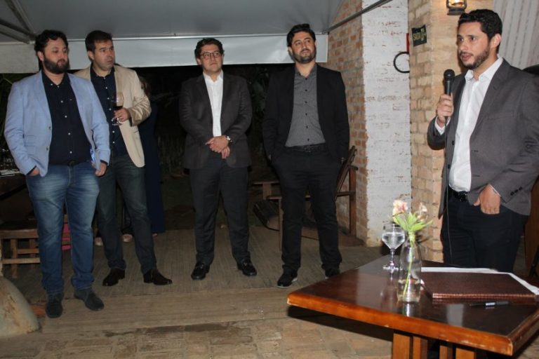 Empresa de louças sanitárias irá se instalar em Poços e gerar 800 empregos diretos