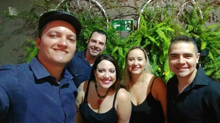 Sesc Poços de Caldas apresenta show musical e espetáculo circense
