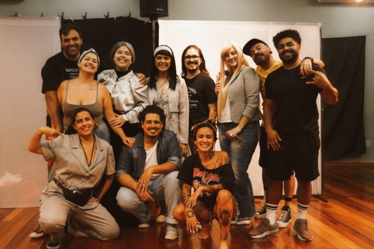 Cia de Teatro Conscius Dementia volta aos palcos com o espetáculo Sobre-Viver