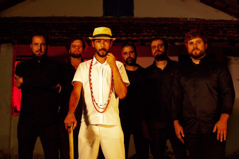 Nego Moura & Os Camarás estreiam álbum em homenagem ao povo afro-brasileiro 