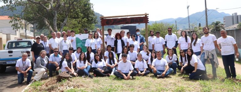 APS e Alcoa inauguram a primeira Floresta de Bolso de Bolso em Andradas