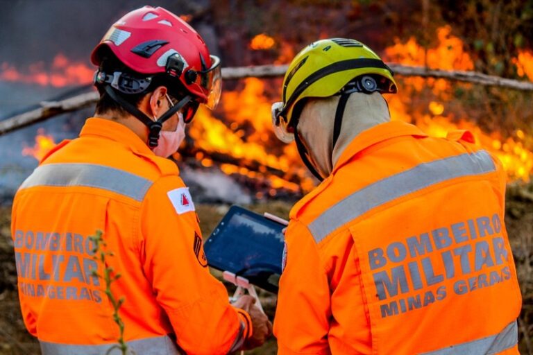 Bombeiros MG prorrogam inscrições para concurso com provas em Poços