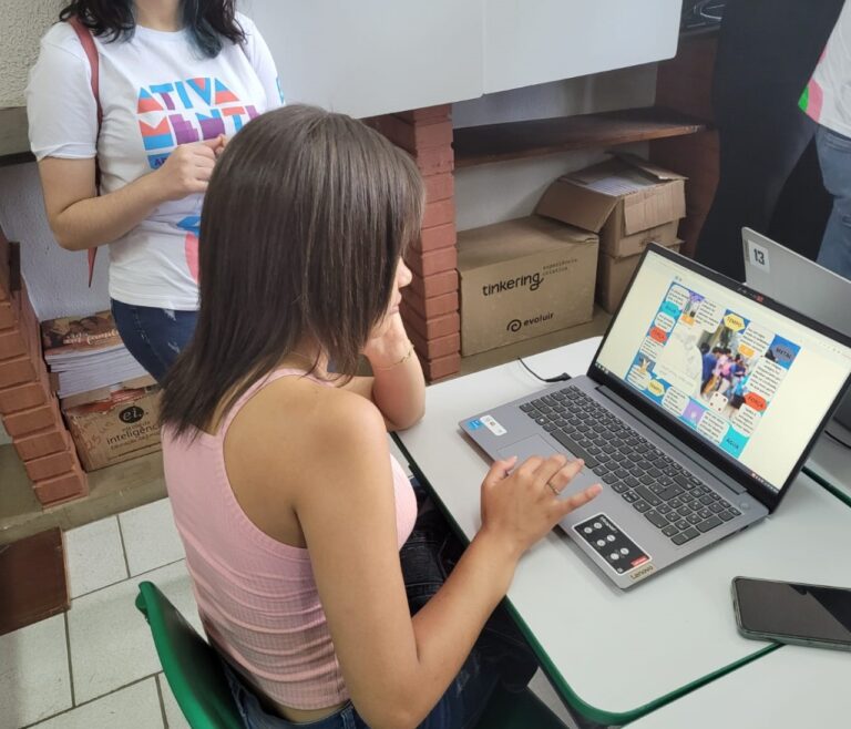 Estudantes da EM Prof. Antônio Sérgio Teixeira criam jogos sobre Poços de Caldas