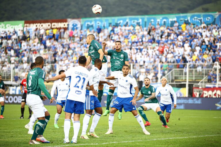 Derrota para o Cruzeiro deixa Caldense em situação delicada no Mineiro 2023