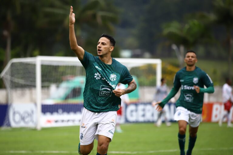 Caldense faz 2 a 1 no Villa Nova e conquista primeira vitória no Mineiro 2023