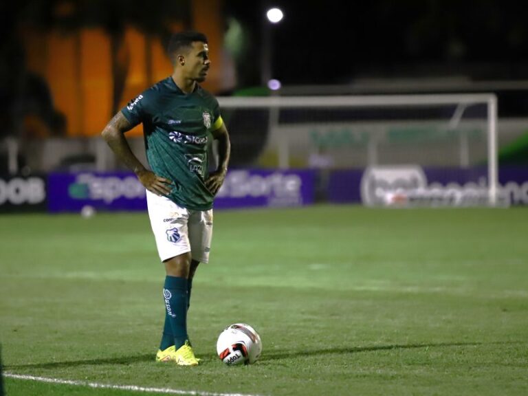 Caldense busca primeira vitória no Mineiro 2023 contra o Villa Nova este sábado, 11, no Ronaldão