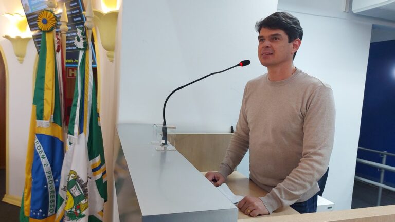 Projeto determina a publicação das escalas de médicos em unidades de saúde do município
