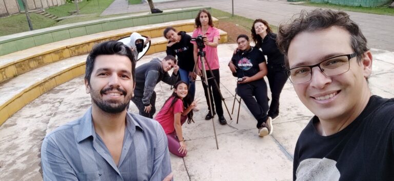 Projeto “Foto Síntese” capacita jovens em fotografia e vídeo