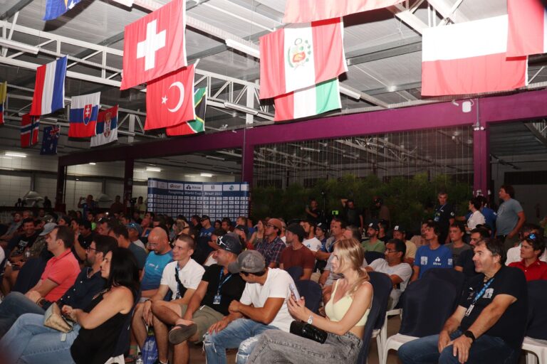 Iniciada etapa da Copa Mundial de Parapente, em Andradas