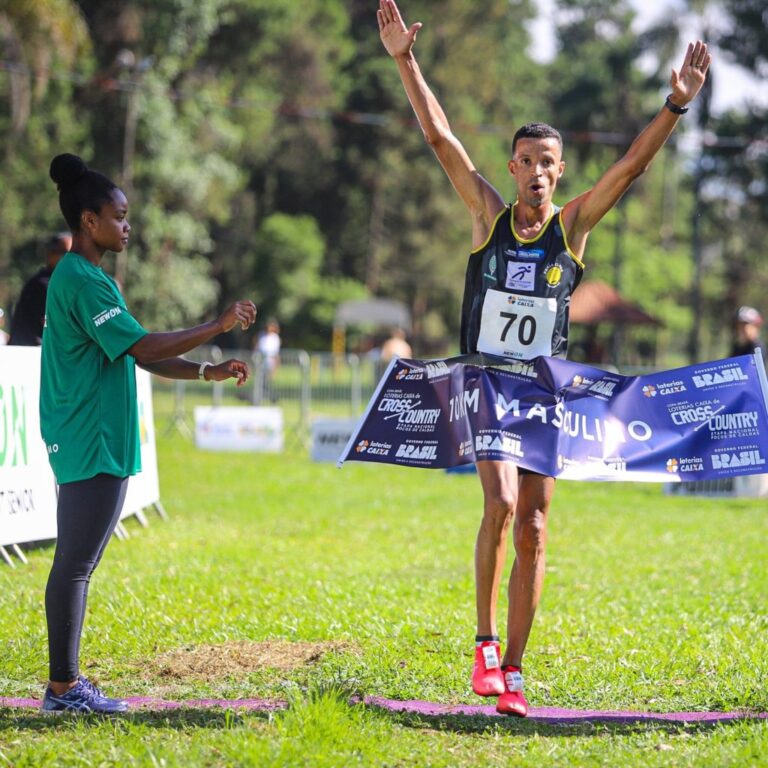 Copa Brasil de Cross movimentou o domingo no parque da zona sul