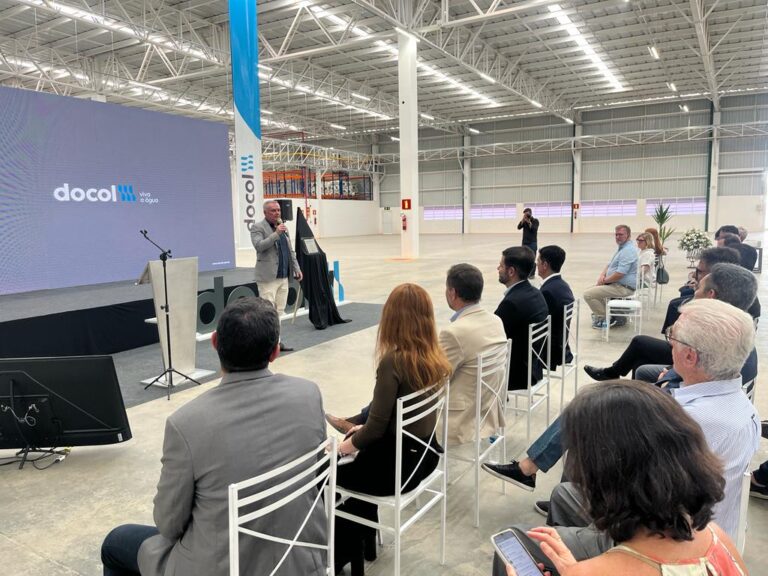 Docol inaugura fábrica de louças e metais sanitários em Poços