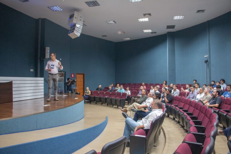 Apresentação de resultados do Poços + Inteligente marca conclusão do projeto de mobilidade elétrica 