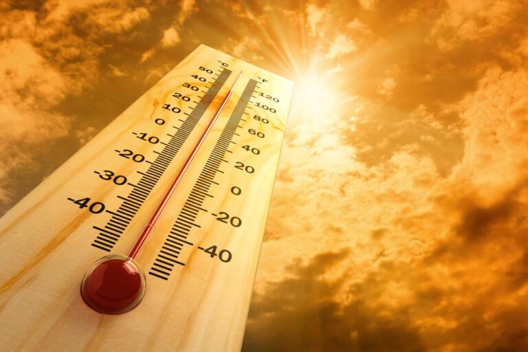 Verão chega nesta sexta trazendo chuva e altas temperaturas