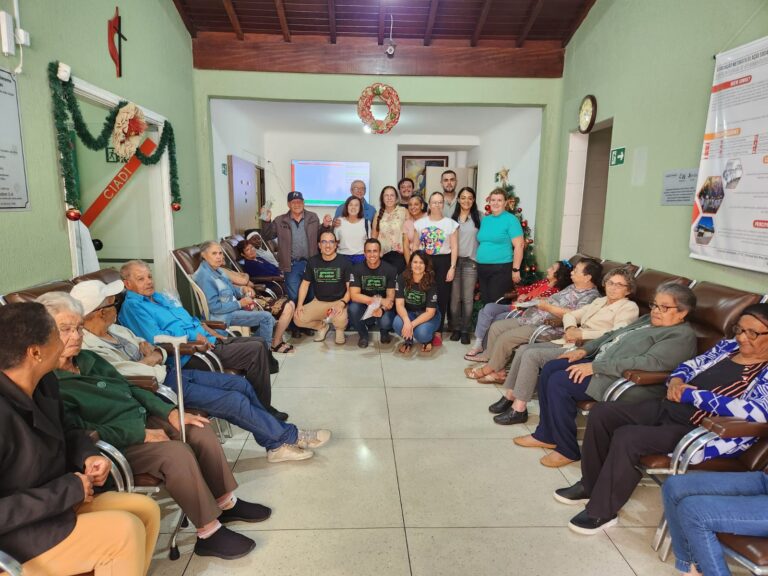 Bingo da Cidadania leva informações sobre Estatuto da Pessoa Idosa aos atendidos pelo CIADI