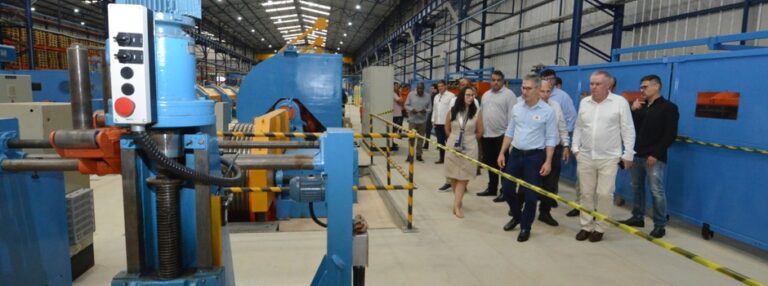 Inaugurada nova fábrica da Lamesa em Poços
