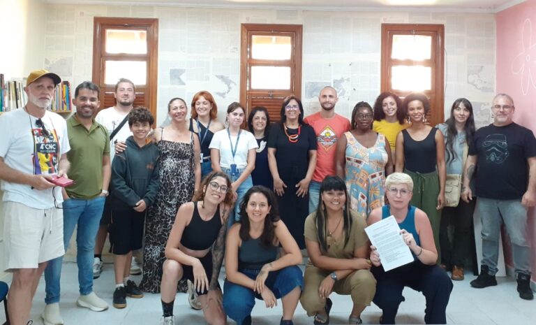 Artistas entregam relatório sobre o Festival Identidade Feminina