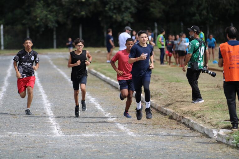 Jogos Escolares MG começaram sábado em Poços e vão até dia 26