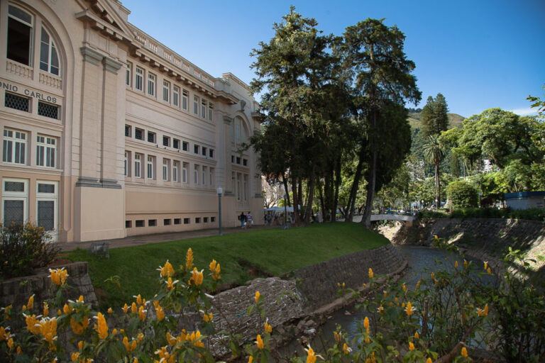 Projeto Olhar Sulfuroso abre inscrições para oficinas de fotografia e preservação patrimonial