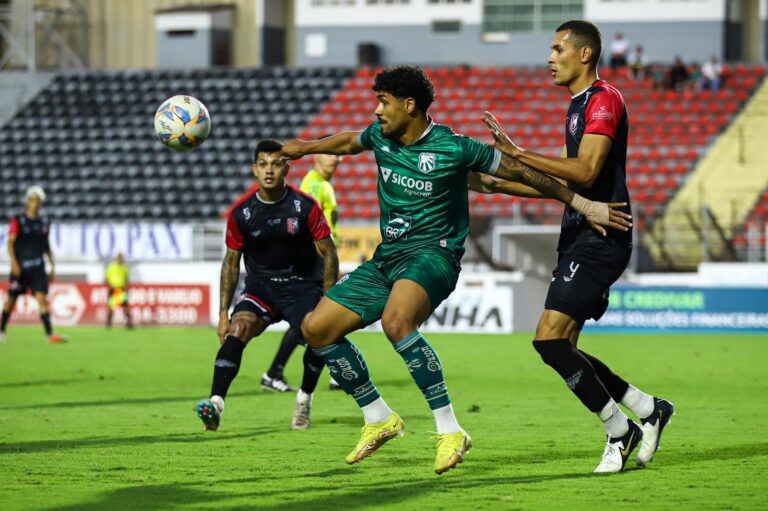 Caldense fica no empate em 0 a 0 com o VEC em Varginha