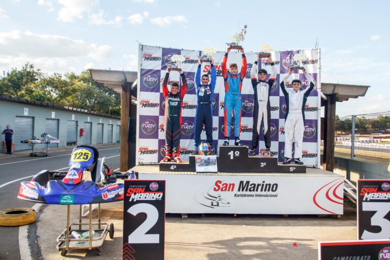 Piloto poçoscaldense Victor Bianco termina o primeiro turno no 3º lugar do Campeonato San Marino Fuzzy Açaí de Kart