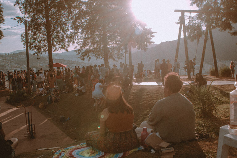 Sunset Beats leva DJs e música eletrônica para o Mirante Santa Rita neste sábado