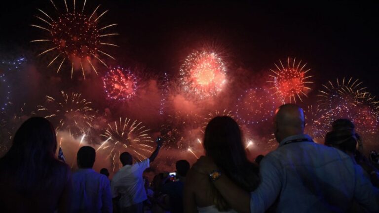 Virada do ano terá shows e queima de fogos silenciosos em Poços