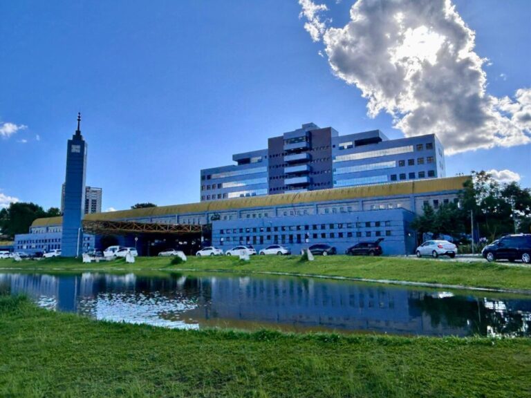 13º dos servidores municipais injeta R$ 12 milhões na economia de Poços