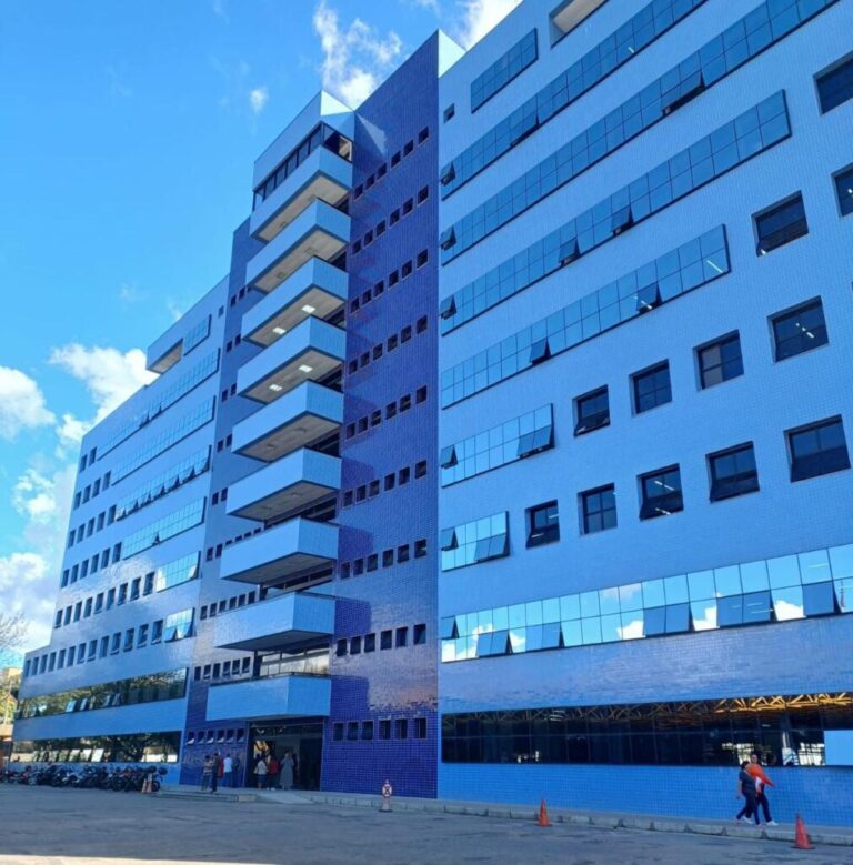 Prefeitura paga primeira parcela do 13º salário nesta sexta, 18