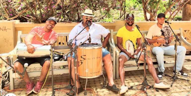 Cores do Coreto: Origem 90 e Grupo Samba di Vinil são atrações deste sábado na Praça Pedro Sanches