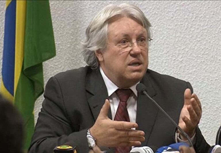 Professor Ildo Sauer é confirmado no 22º Congresso Nacional de Meio Ambiente de Poços