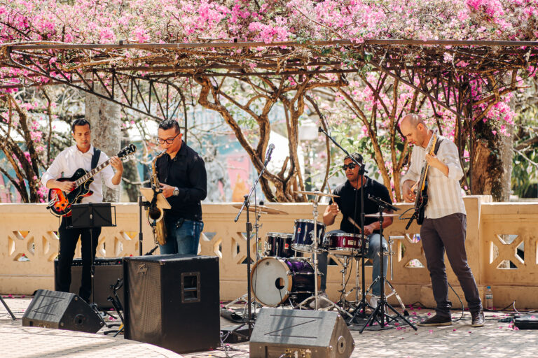 Banda 4&Jazz abre série de shows gratuitos nesta quinta