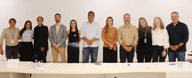 Instituto Alcoa renova parceria com secretaria de Educação de Poços para o Programa Ecoa