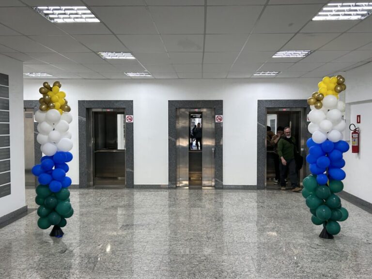 Prefeitura tem horário especial na segunda, 29, por conta do jogo da Seleção